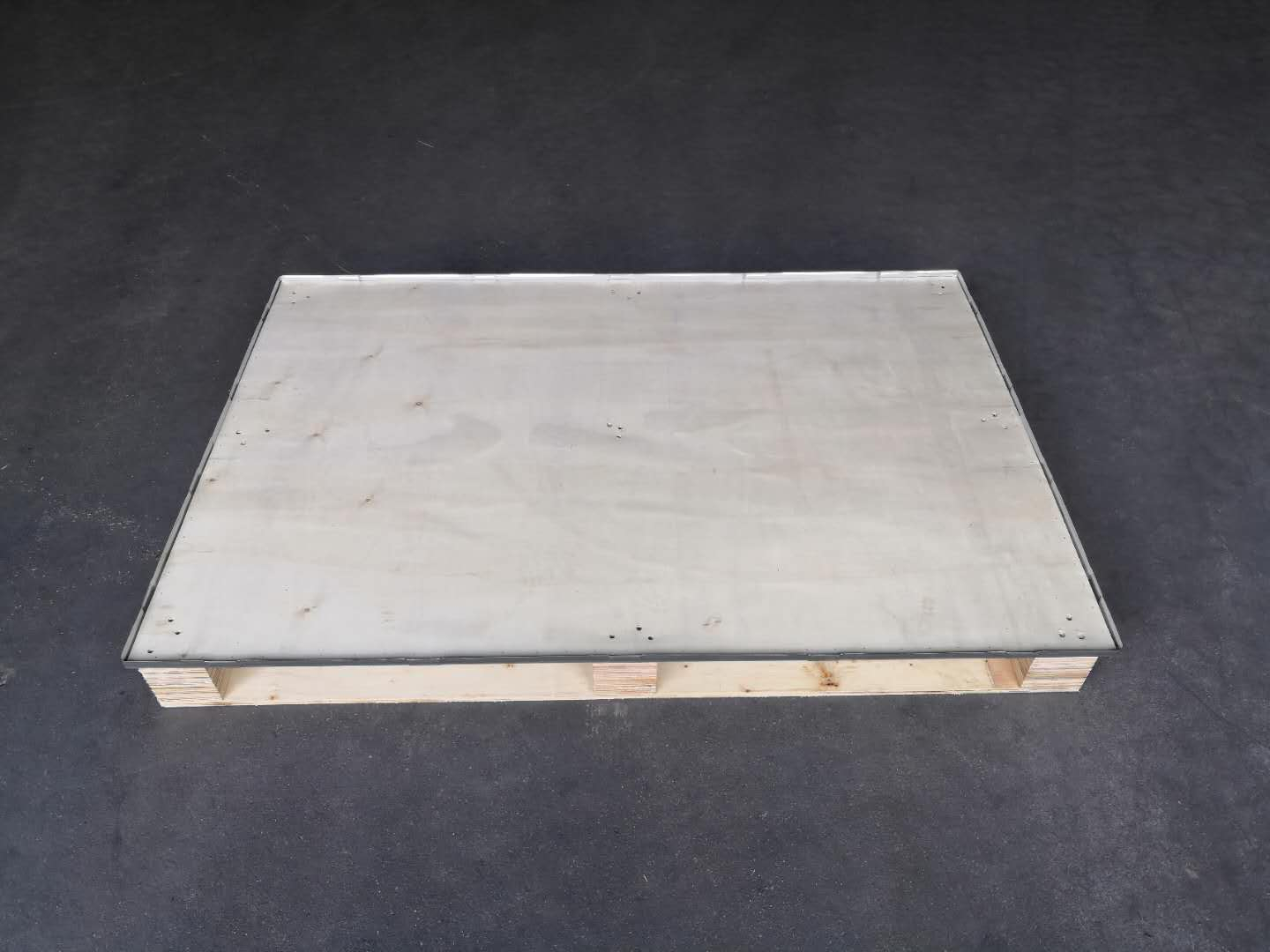 免熏蒸木托盤價格和熏蒸木托盤價格區別在哪里？